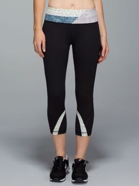 Lululemon Run: Inspire Crop II Leggings